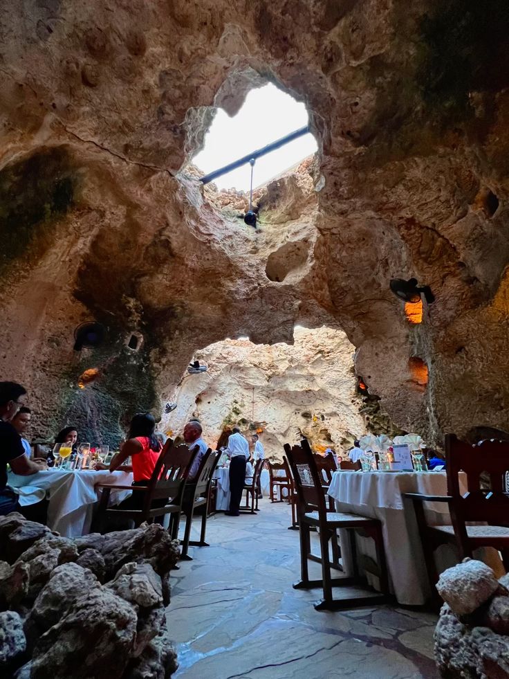 Diani Beach _ Kenya Dining _ Cave Restaurant…